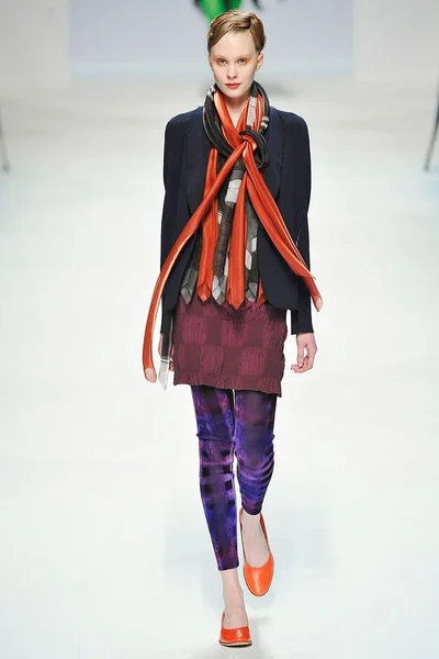 Look 43